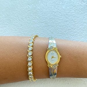 Vintage watches for Sale! All watches are untested, 4th picture is SOLD